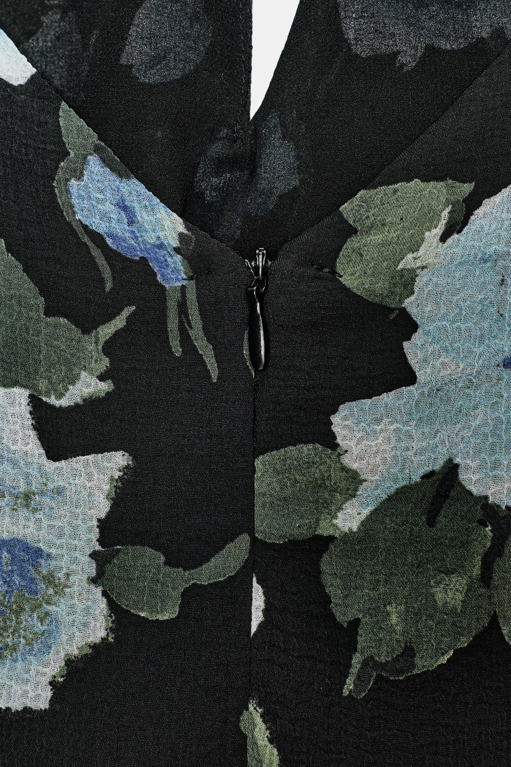 ROBE LONGUE AVEC NŒUD ET IMPRIMÉ FLEURI